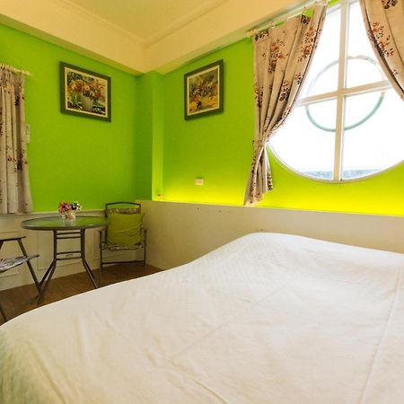 Tainan Minuet Hotel Buitenkant foto